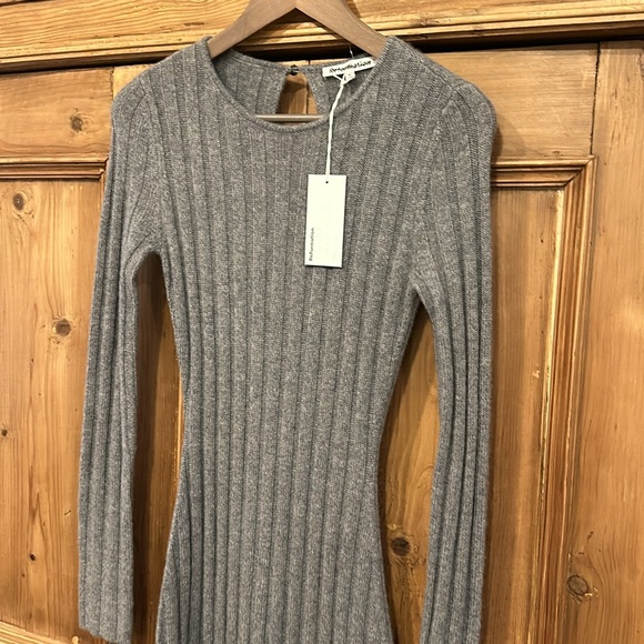 Reformation Evan Cashmere Dress - Picture 4 of 8